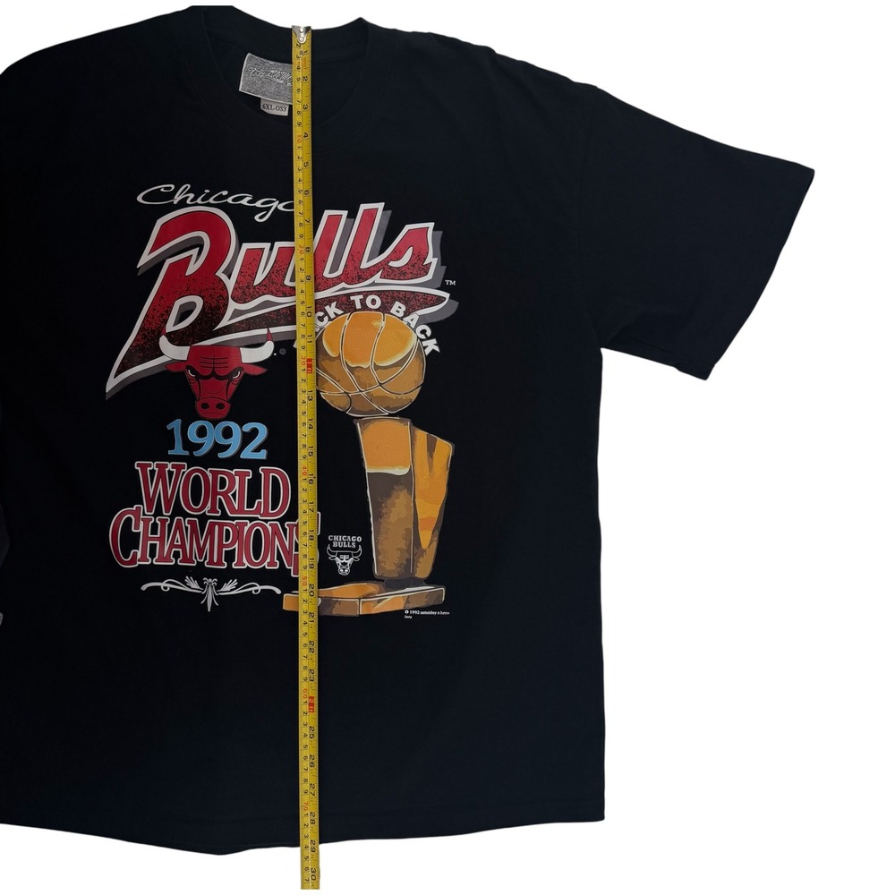 Chicago Bulls‎ 1992 World Champions T-Shirt Black Mens XL Saturday a Hero NBA - Picture 10 of 10